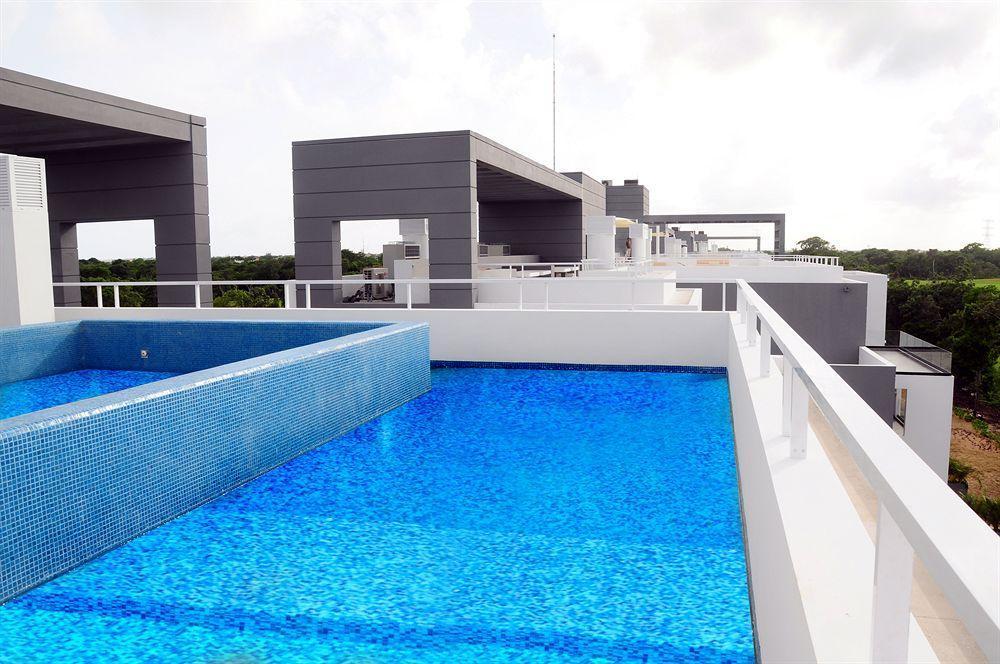 Pure Riviera Maya Apartahotel
